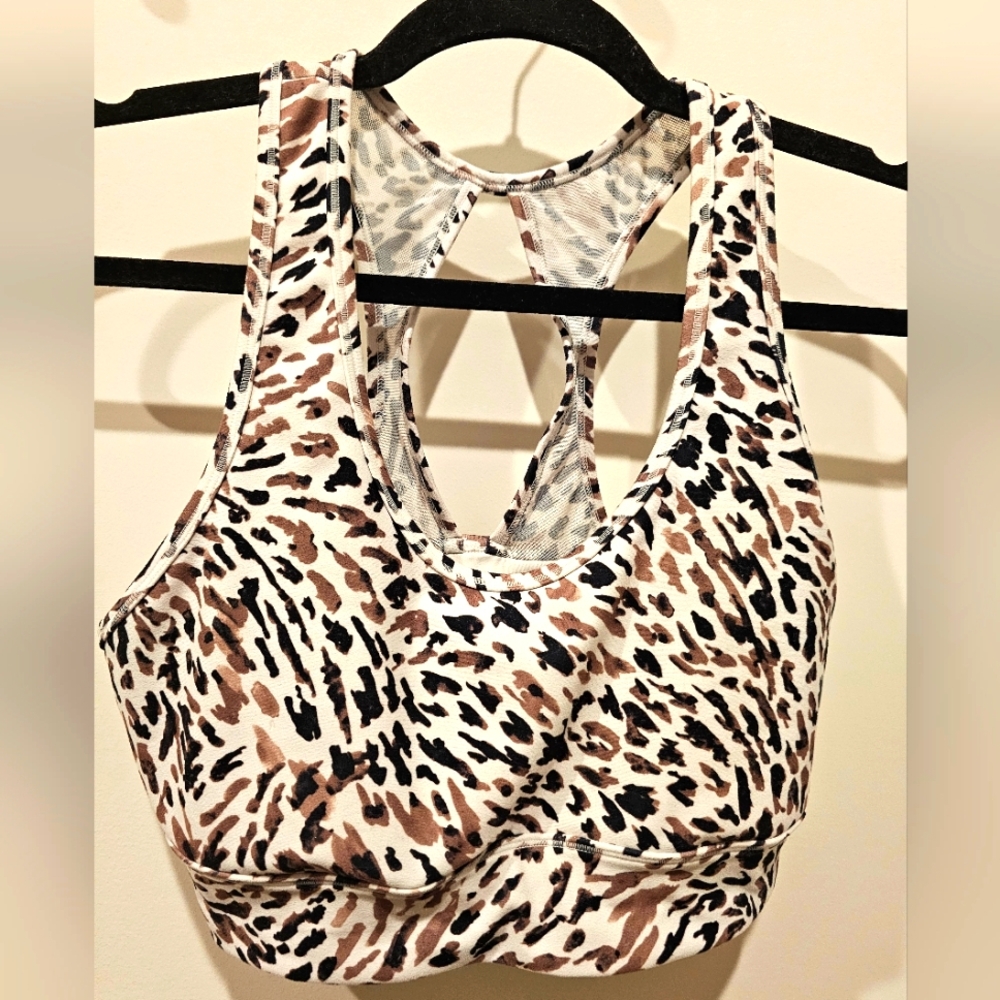 Jessica Simpson Sports Bra Leopard Print Size Medium
